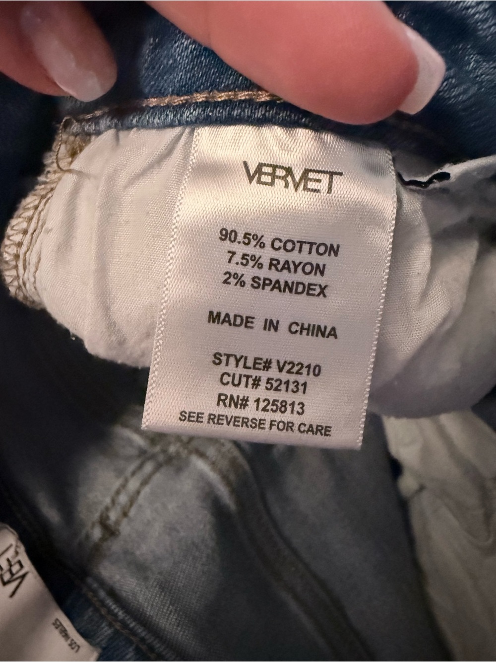 Vervet Jeans - Picture 3 of 4